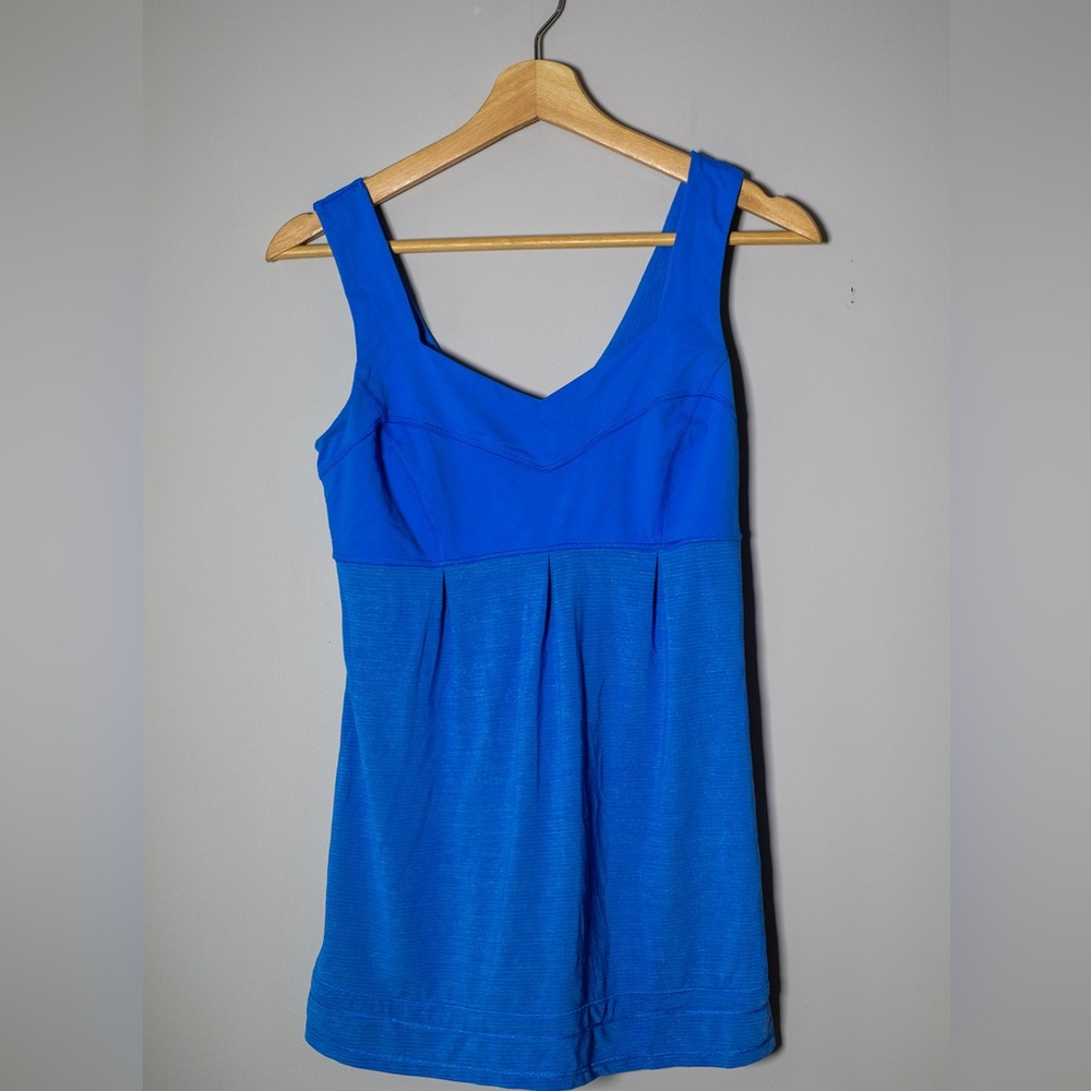 Lululemon Elevate Adjustable Waist Tank Top size 6